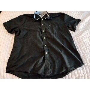 Tommy Hilfiger Men’s Short Sleeve Black Button Up Shirt  Size XL Classic Fit